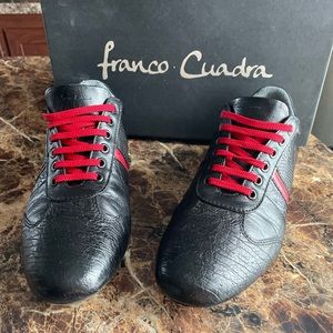 Leather black shoe